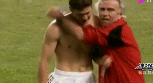 《舍瓦其谁》片断